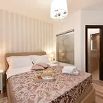 Harvey\'S Luxury Rooms